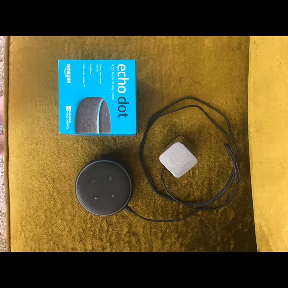 Echo Dot (3rd Gen) - Smart speaker with Alexa - Picture 2 of 7